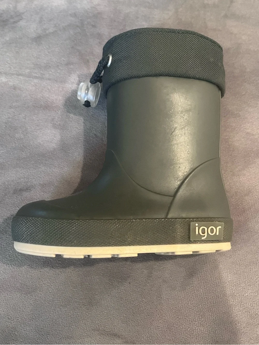Igor light colored